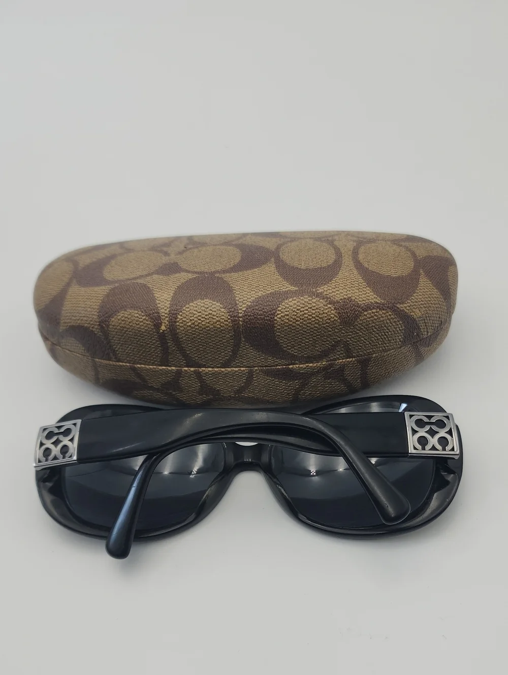 COACH S2026 Black Oval Sunglasses Women With Monogram Hard sunglasses Case